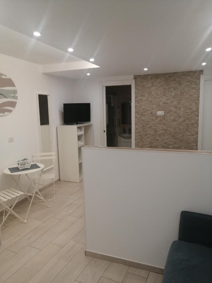 La Casa Dei Nonni Hotel Bari Ngoại thất bức ảnh
